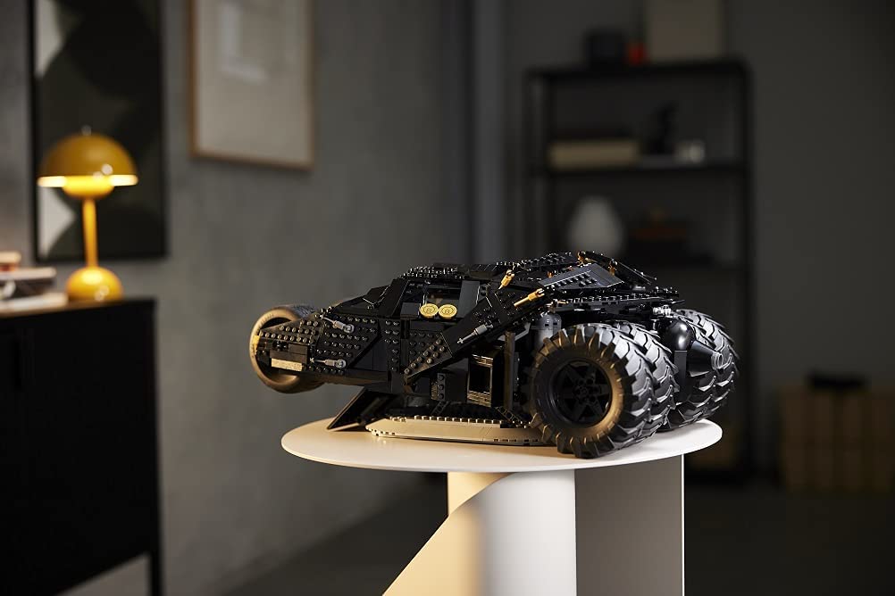 LEGO 76240 Batmobile Tumbler 14
