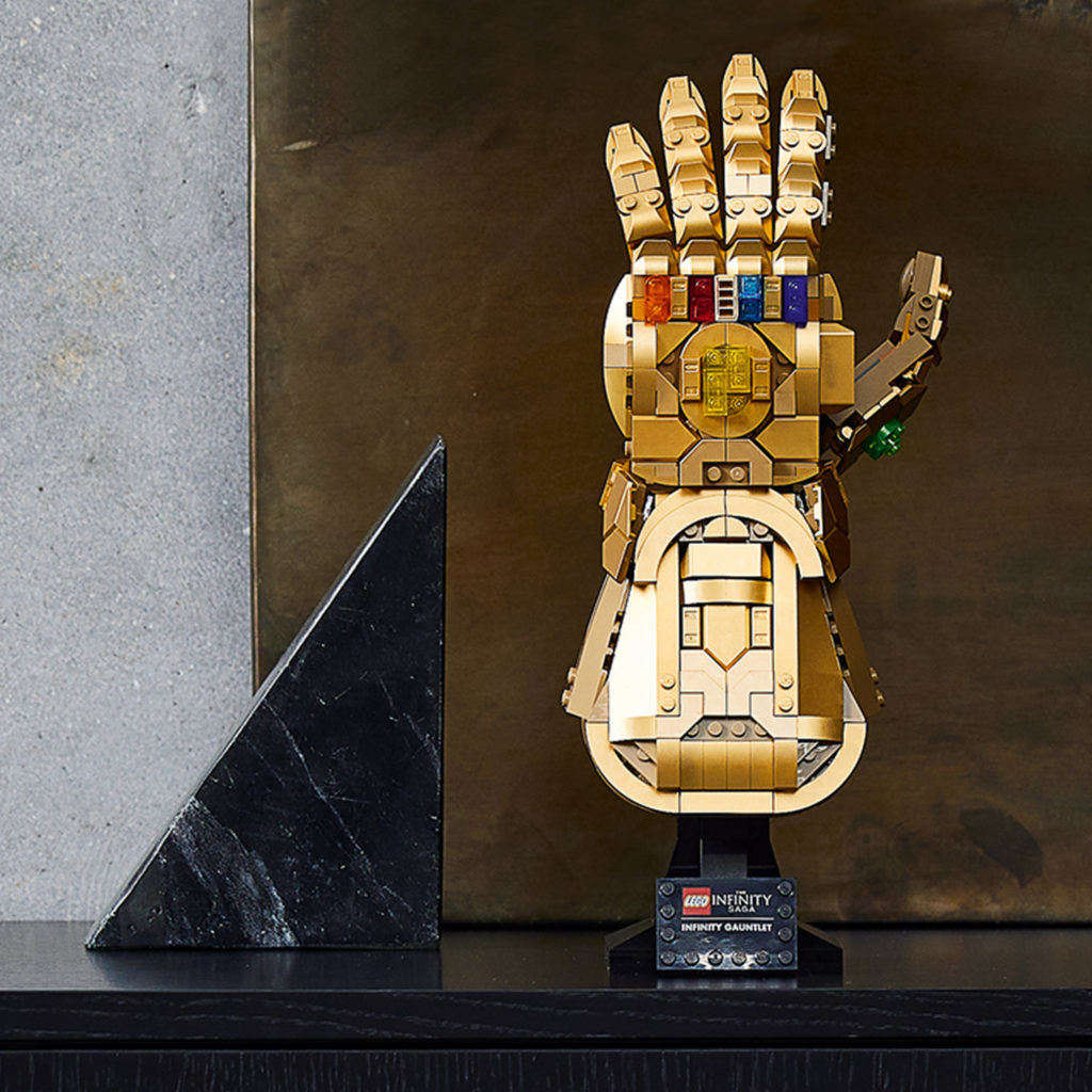 LEGO Marvel 76191 Infinity Gauntlet lifestyle 3 1024x1024