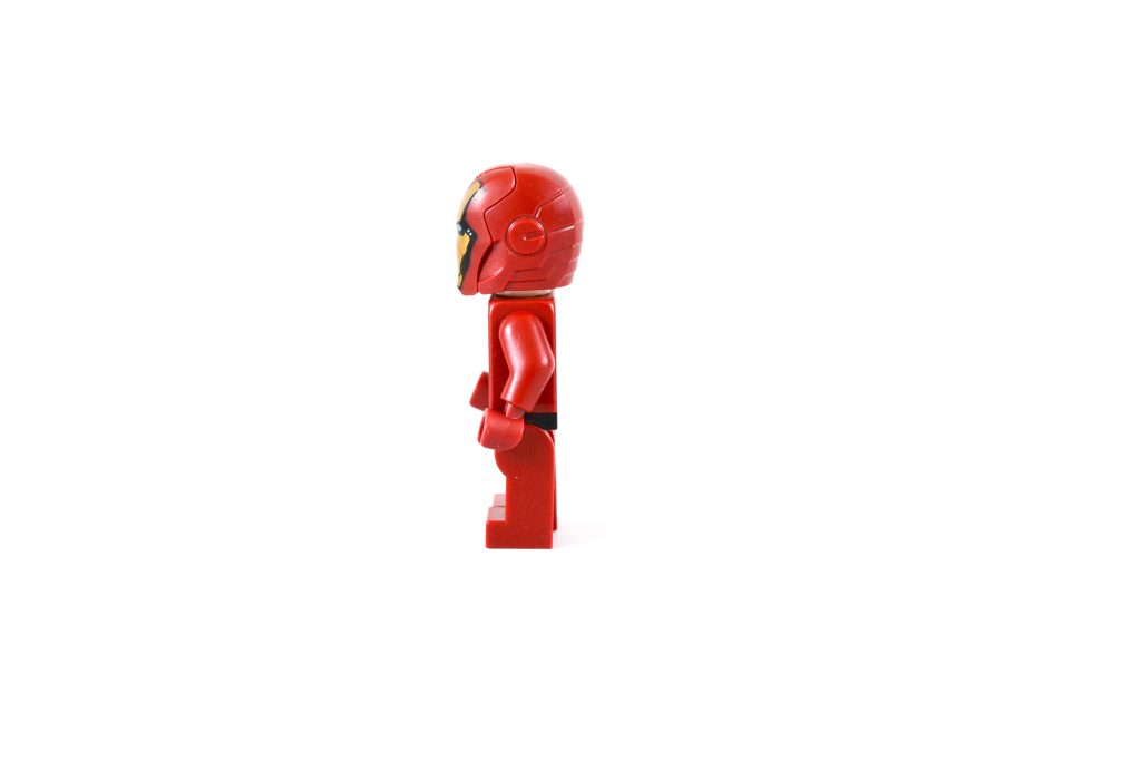 LEGO Marvel Visual Dictionary Iron Man minifigure 2 1 1024x683
