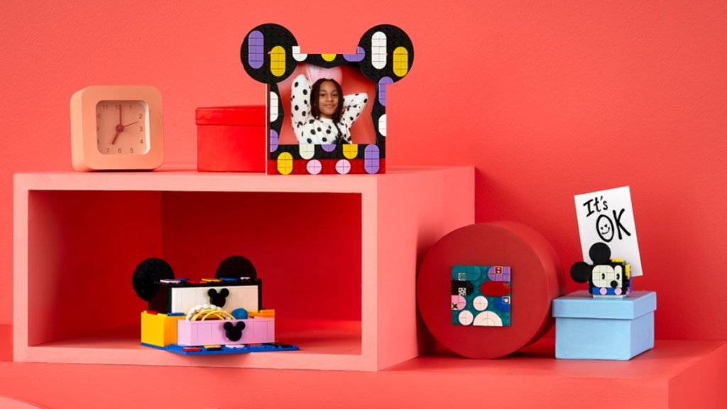 LEGO Disney dots featured 1024x576