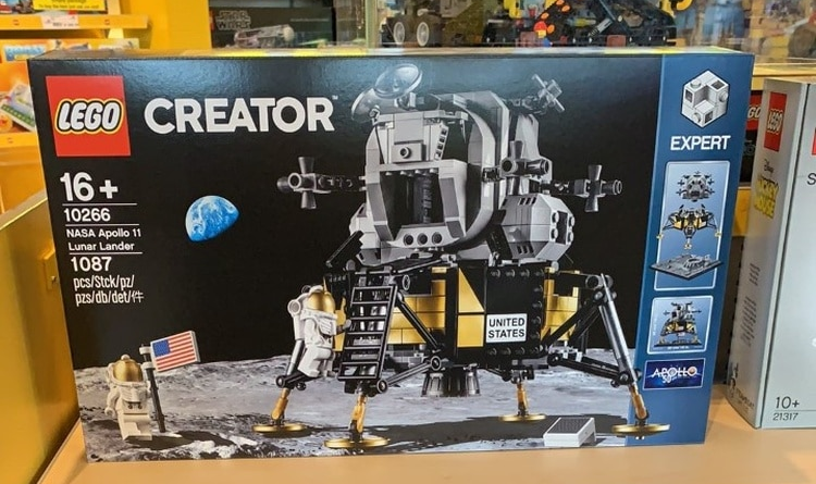 LEGO Creator Expert 10266 Lunar Lander revealed at LEGOLAND Deutschland