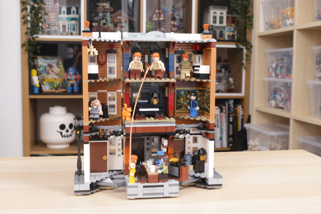 LEGO Harry Potter 76408 12 Grimmauld Place Order of the Phoenix review 51 1024x683