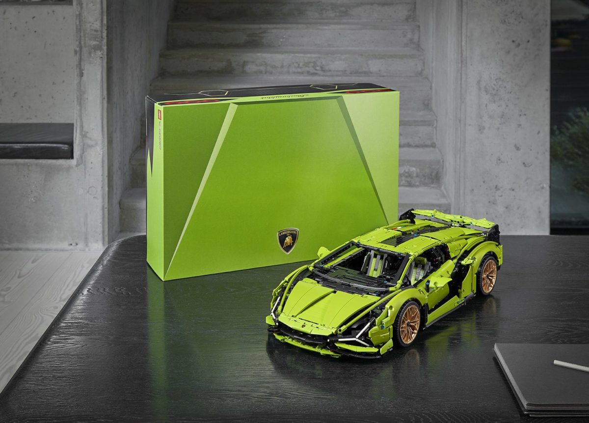 LEGO Technic 42115 Lamborghini Sian FKP 37