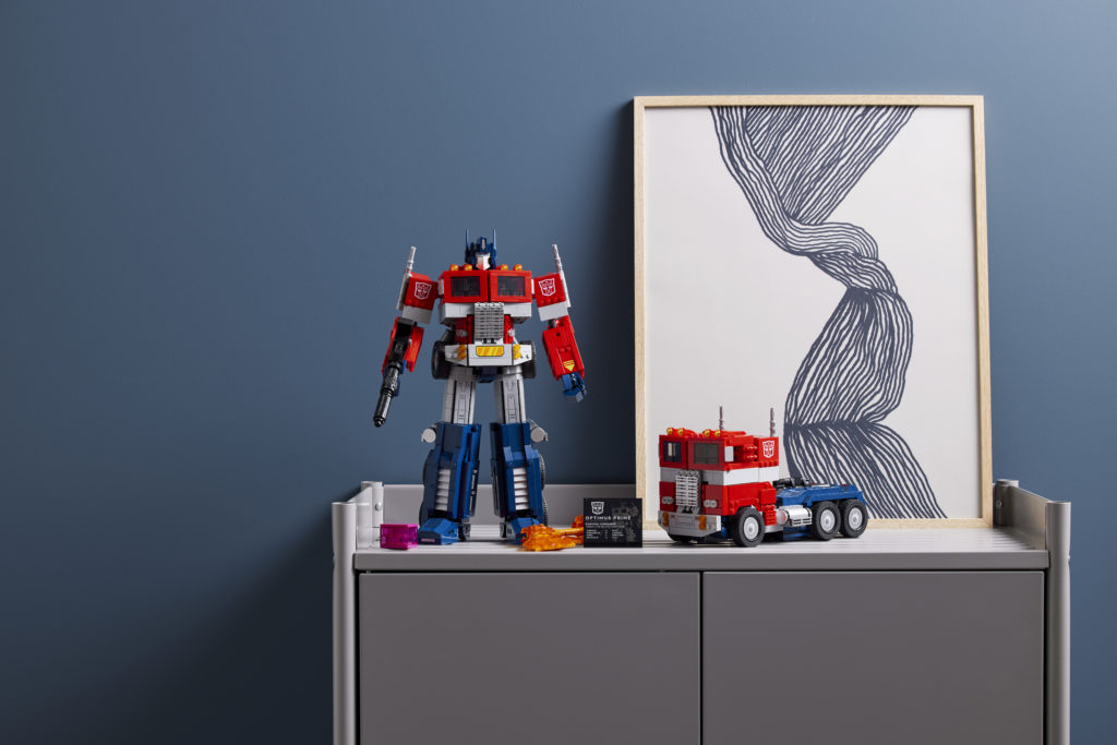 LEGO Transformers 10302 Optimus Prime 13 1024x683
