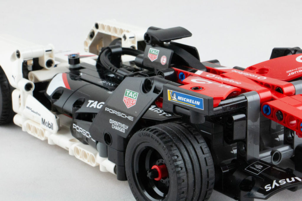 Technic 42137 Porsche 28 1024x683