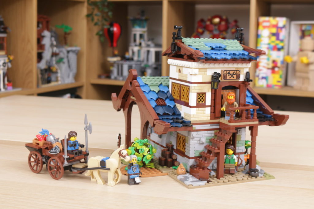 Rebuilding LEGO Ideas 21318 Medieval Blacksmith with Rebrickable 37 1024x683
