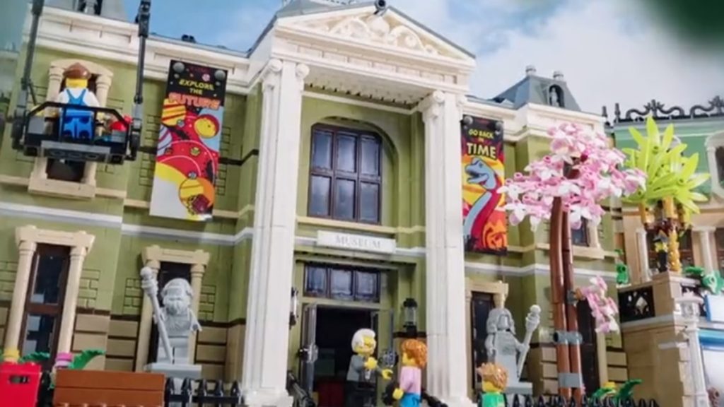 LEGO icons 10326 natural history museum video twitter featured 1024x576