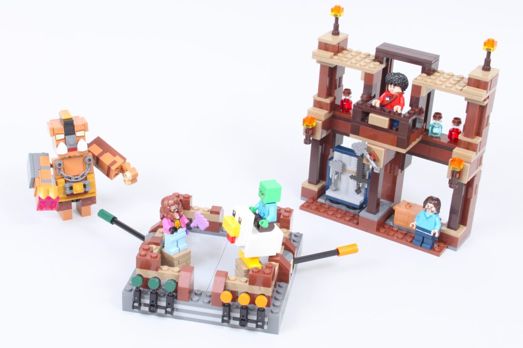 lego minecraft 21272 woodland mansion fighting ring review 8 1024x683
