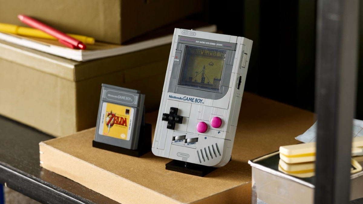 LEGO Game Boy is ‘a poem written with LEGO bricks’