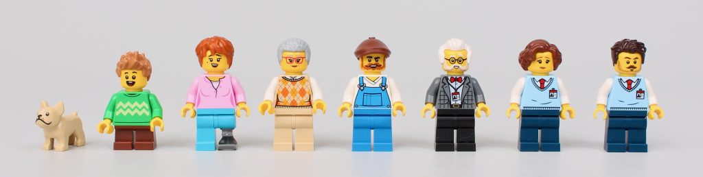 LEGO Icons 10326 Natural History Museum review 58 1024x258