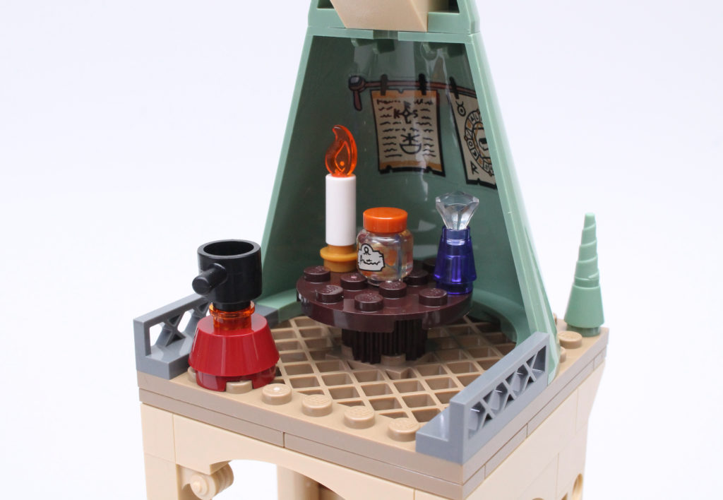 LEGO Harry Potter 76387 Hogwarts Fluffy Encounter review 8