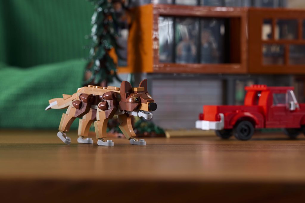 LEGO Ideas 21354 twilight cullen house lifestyle 2 1024x683