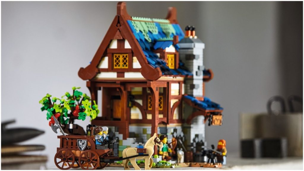 21325 Medieval Blacksmith header image 1024x576