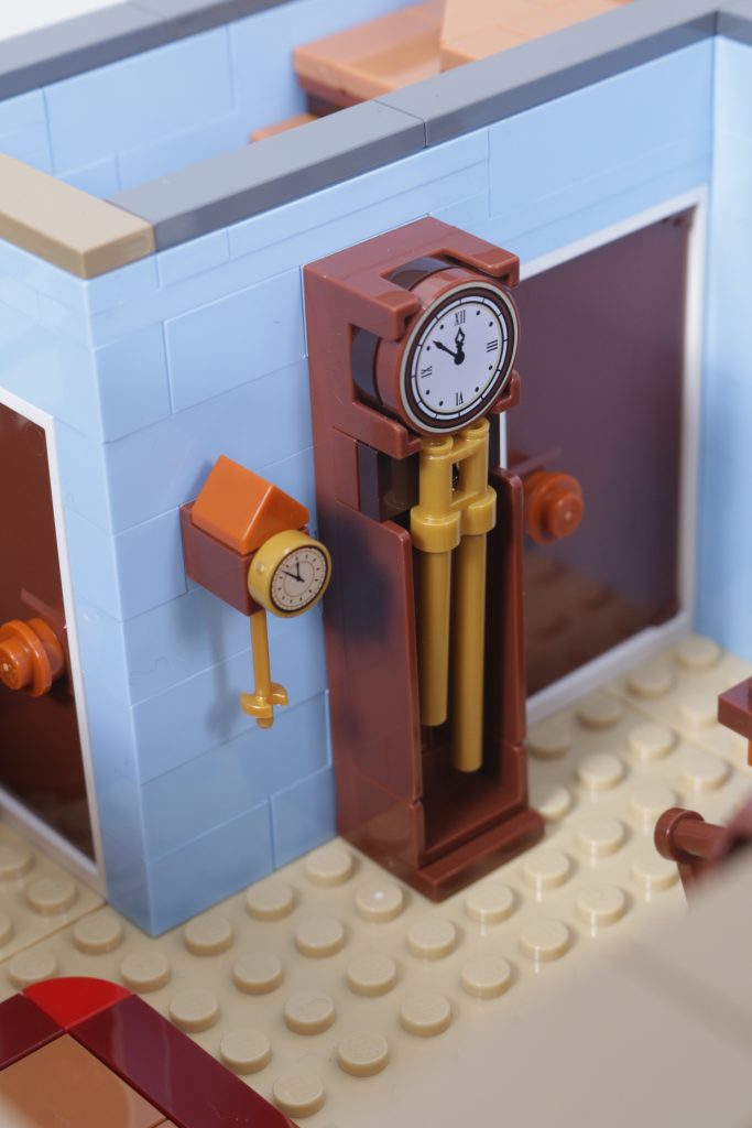 LEGO Icons 10350 Tudor Corner second review plus comparison with 10251 Brick Bank and 10270 Bookshop 66 683x1024