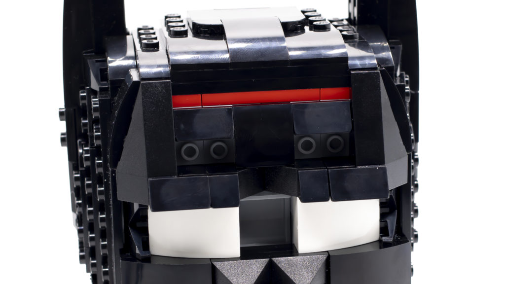 LEGO DC Batman 76182 Batman Cowl 11
