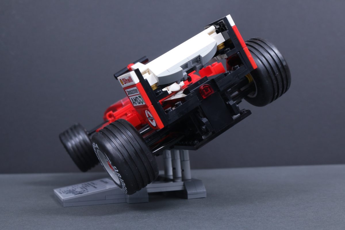 LEGO Icons Ferrari 11375 F2004 Michael Schumacher review 34 1200x800