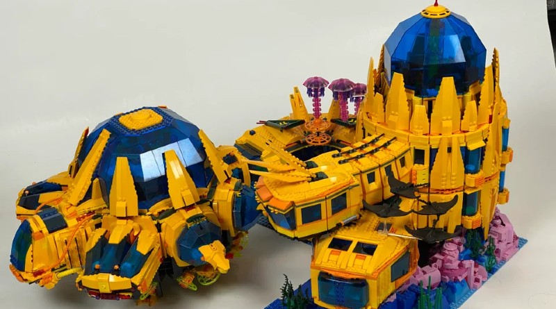 Experience an underwater world with this domed LEGO base