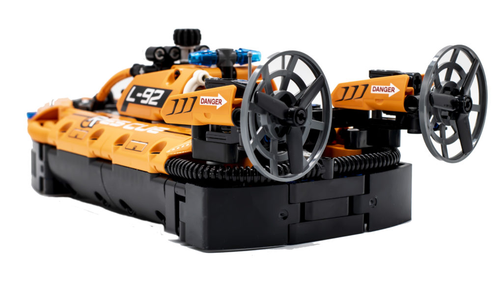 LEGO Technic 42120 Rescue Hovercraft 17