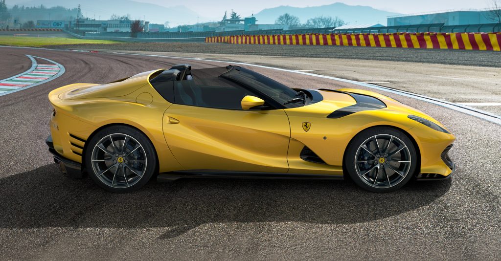 Ferrari 812 Competizione 1024x534