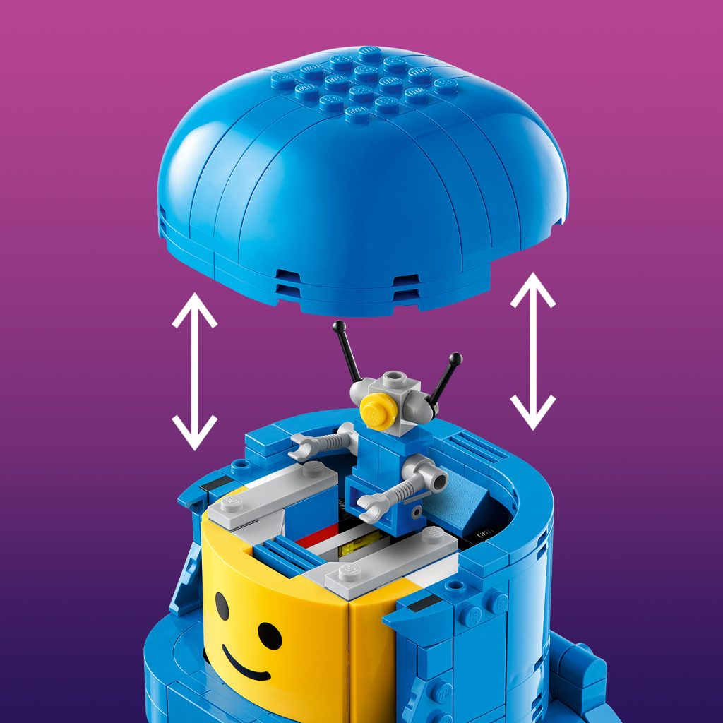 LEGO 40921 Up Scaled Blue Astronaut Minifigure 7 1024x1024