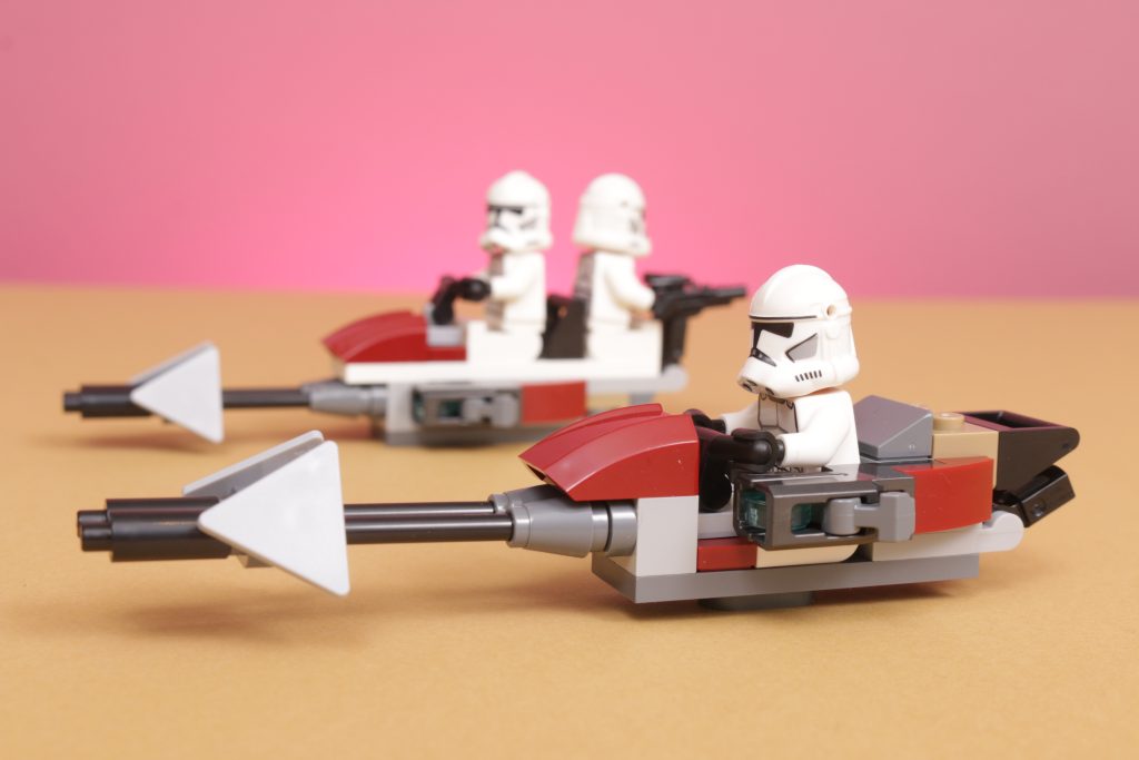 LEGO Star Wars 75372 Clone Trooper Battle Droid Battle Pack alt build 13 1024x683