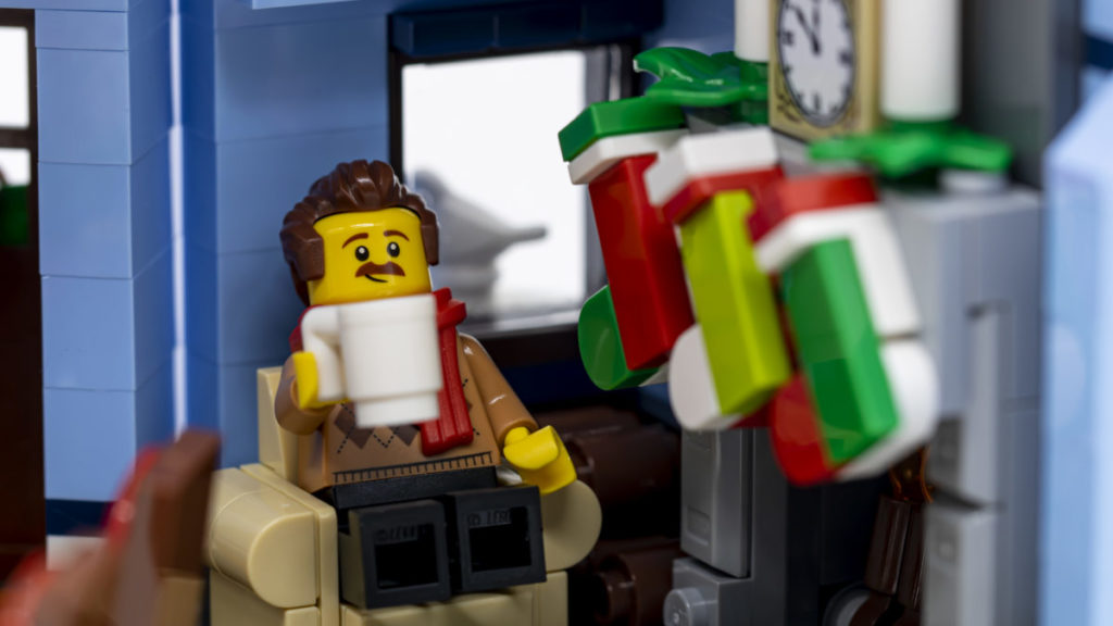 LEGO for adults 10293 Santas Visit 6 2 1024x576