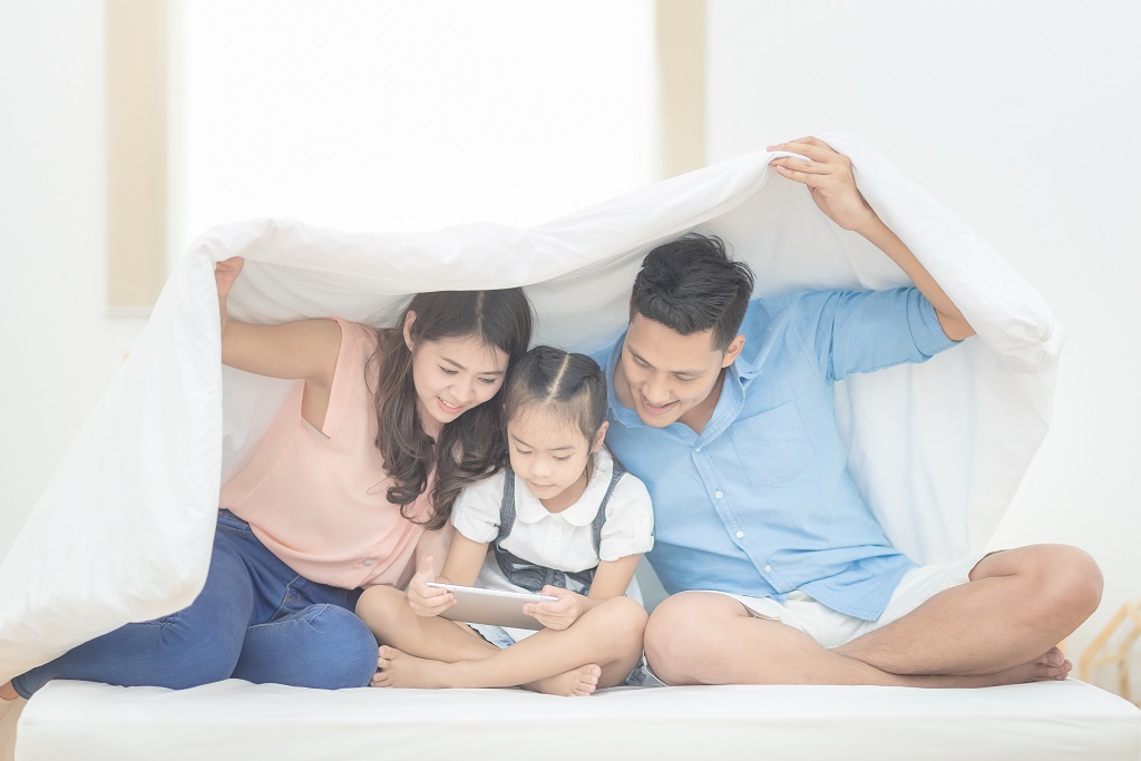 Play leads to happiness, says LEGO Play Well report