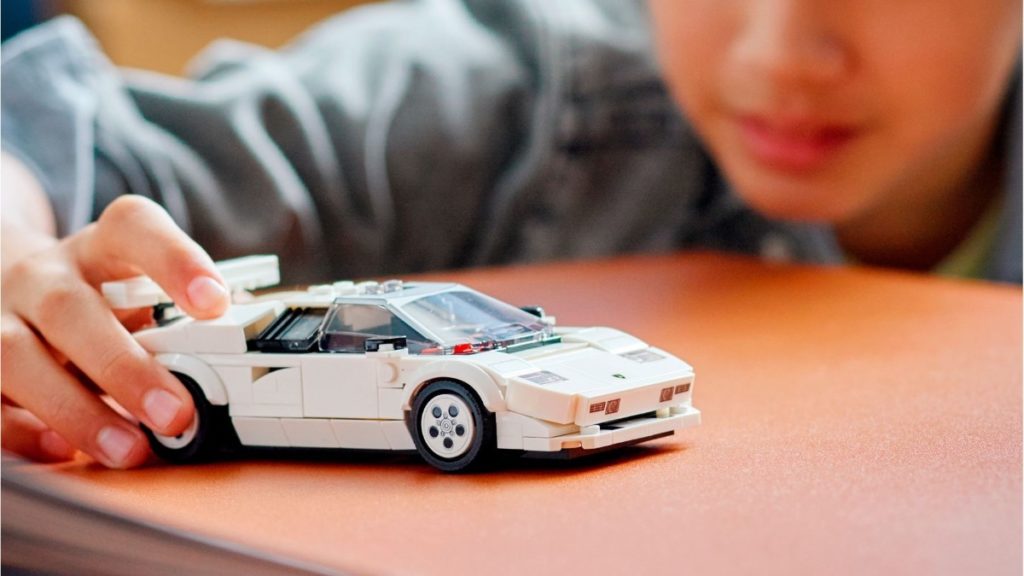 LEGO Speed Champions 76908 Lamborghini Countach featured 1024x576