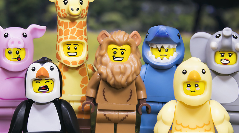 Brick Pic of the Day: Animal party
