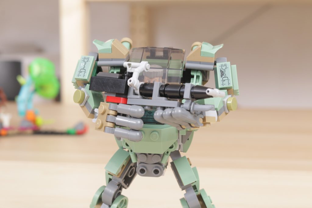 How to improve LEGO Avatar 75571 Neytiri Thanator vs. AMP Suit Quaritch rebuild MOC mod 23i 1024x683