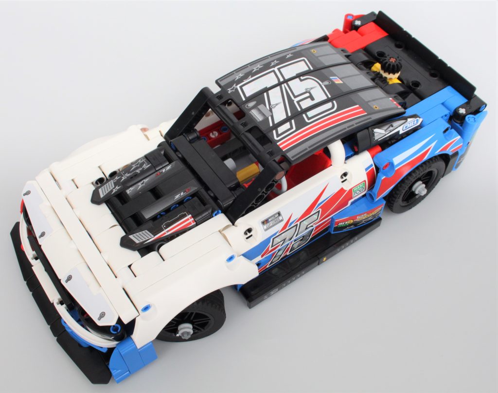 LEGO Technic 42153 NASCAR Next Gen Chevrolet Camaro ZL1 7 1024x807