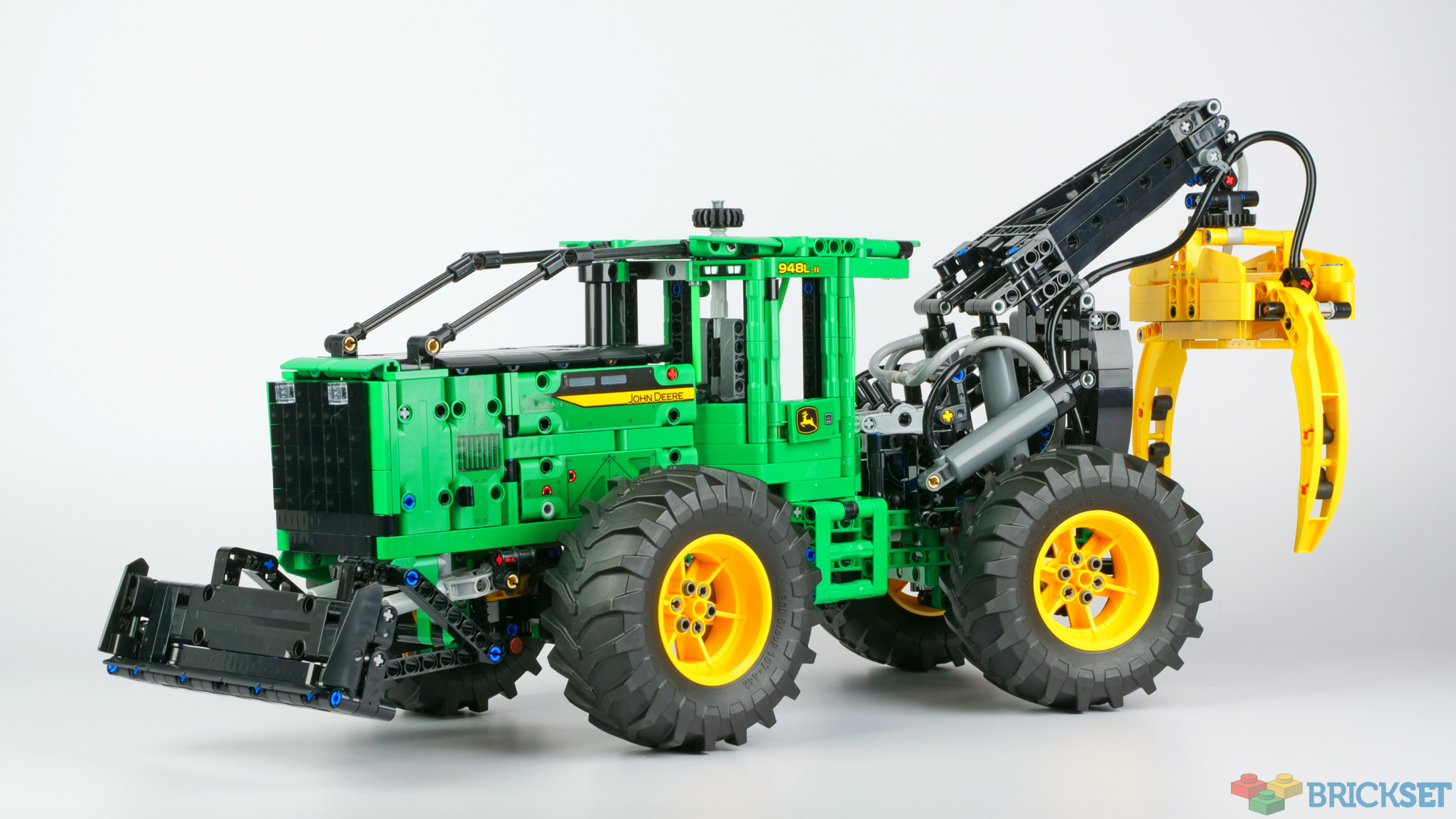 BRICKSET LEGO Technic 42157 John Deere 948L II Skidder review image