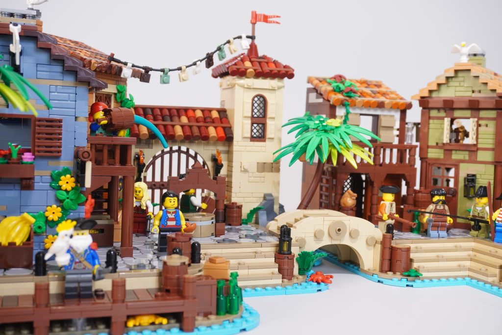 LEGO Bricklink Designer Program The Thieves of Tortuga review 10 1024x683
