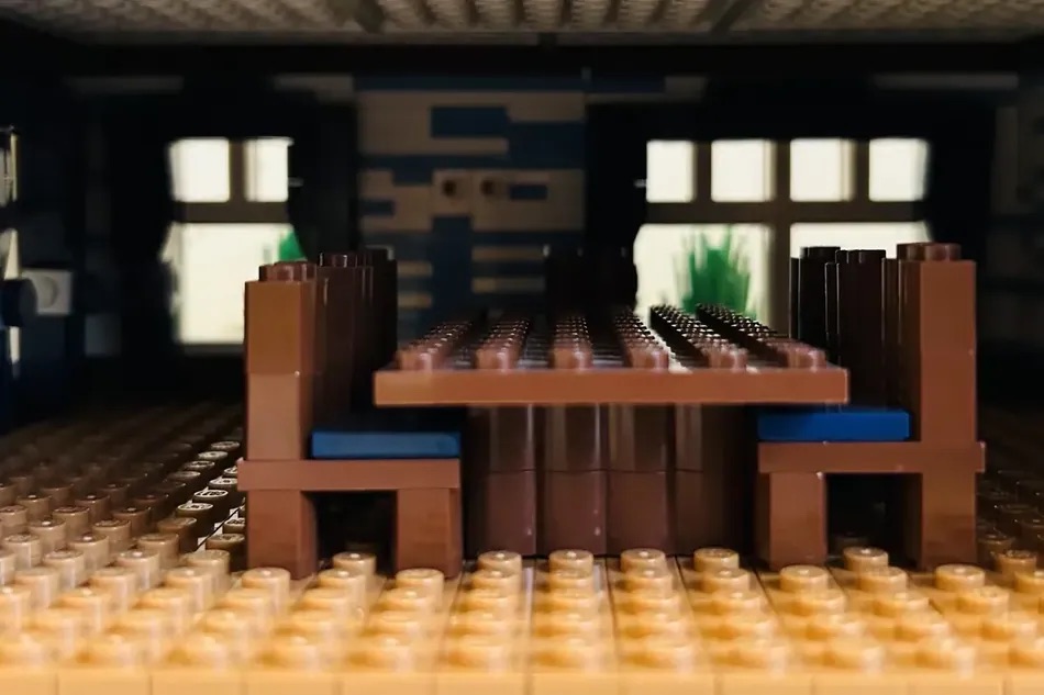 LEGO Ideas National Lampoons Christmas Vacation 7