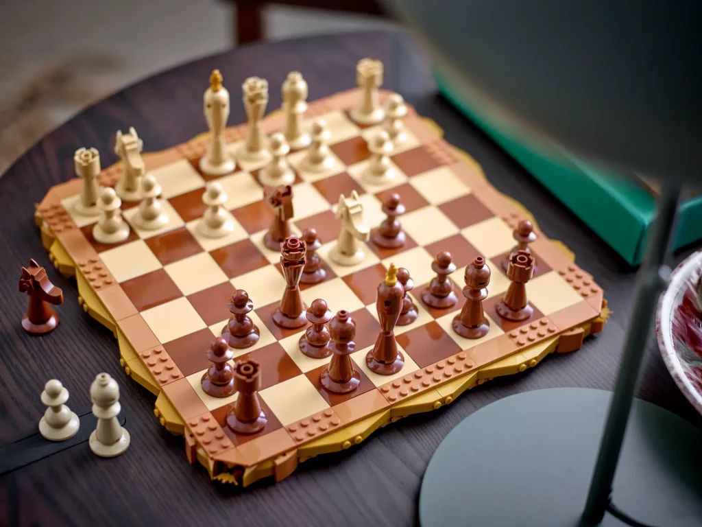 LEGO 40719 Traditional Chess Set 5 1024x768