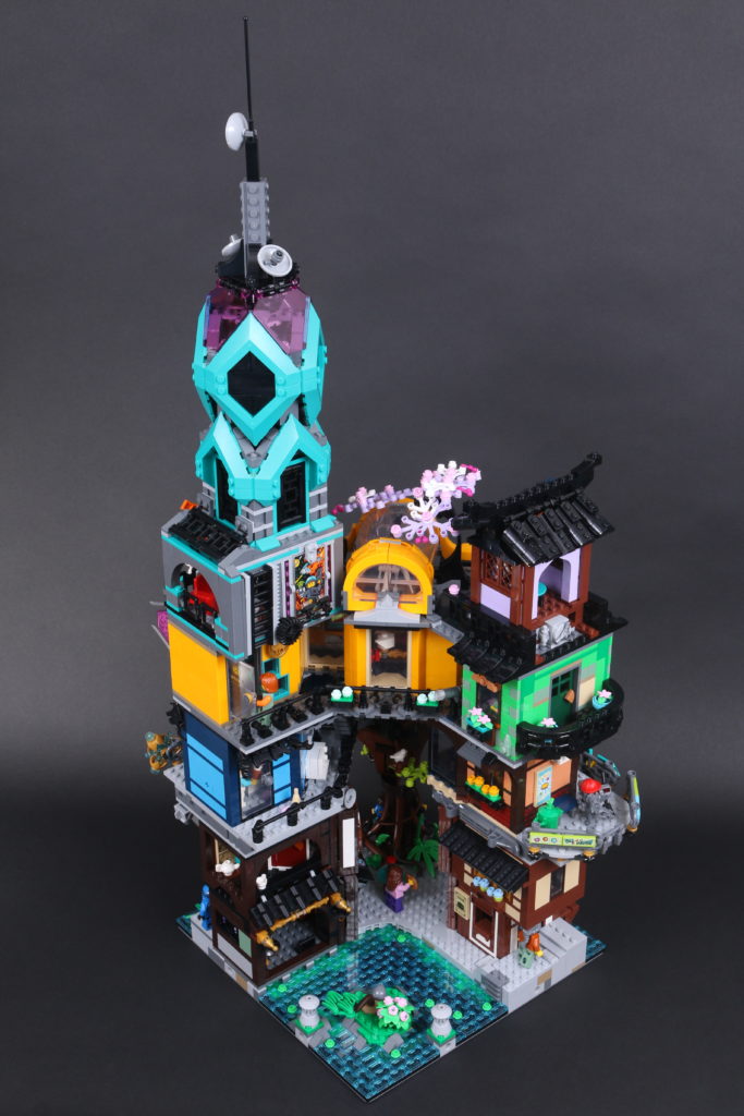 LEGO NINJAGO 71741 NINJAGO City Gardens review 15