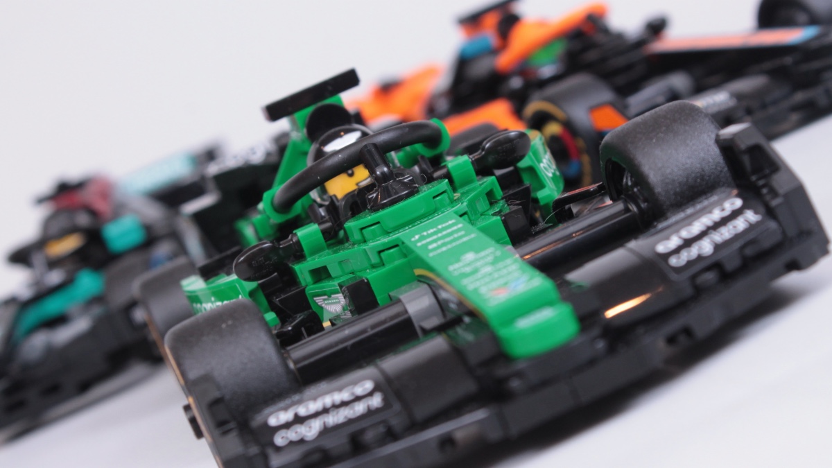 LEGO Speed Champions summer 2024 set paints a perilous picture for 2025