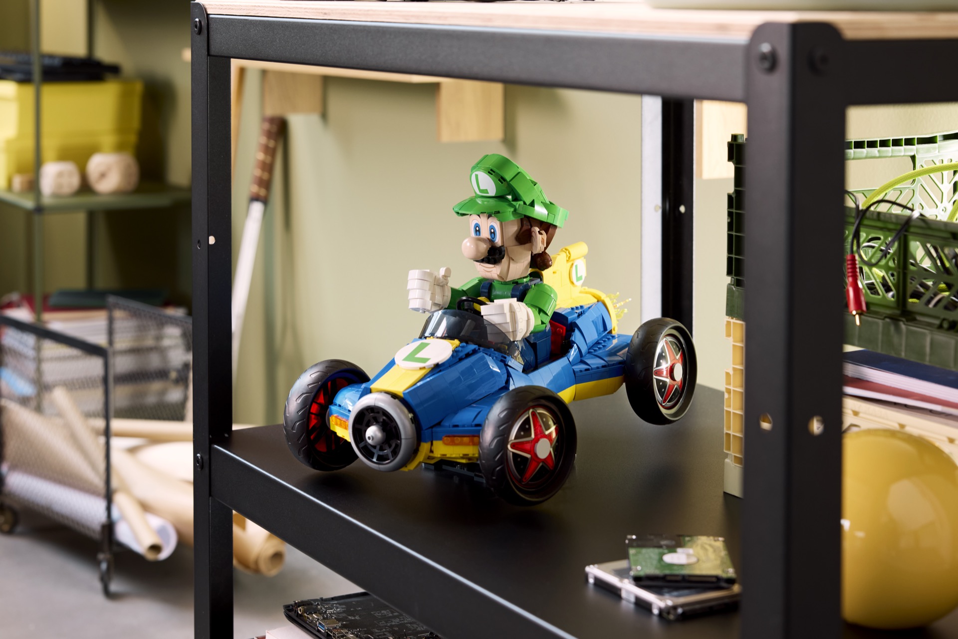 LEGO Mario Kart 72050 Luigi Mach 8 20