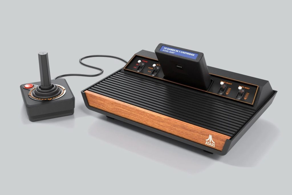 Atari 2600 plus cropped 1024x684