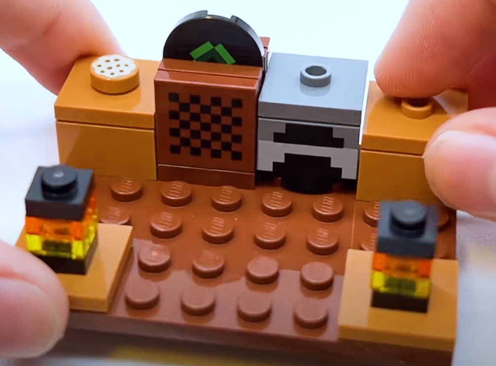 LEGO Minecraft 21244 The Sword Outpost jukebox first look 2