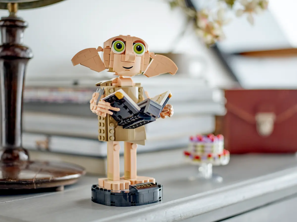 LEGO Harry Potter 76421 Dobby the House Elf 8 1024x765