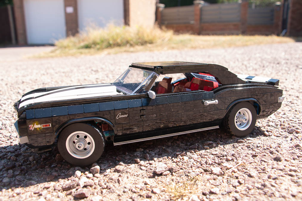 10304 ICONS Chevrolet Camaro Z 28 34