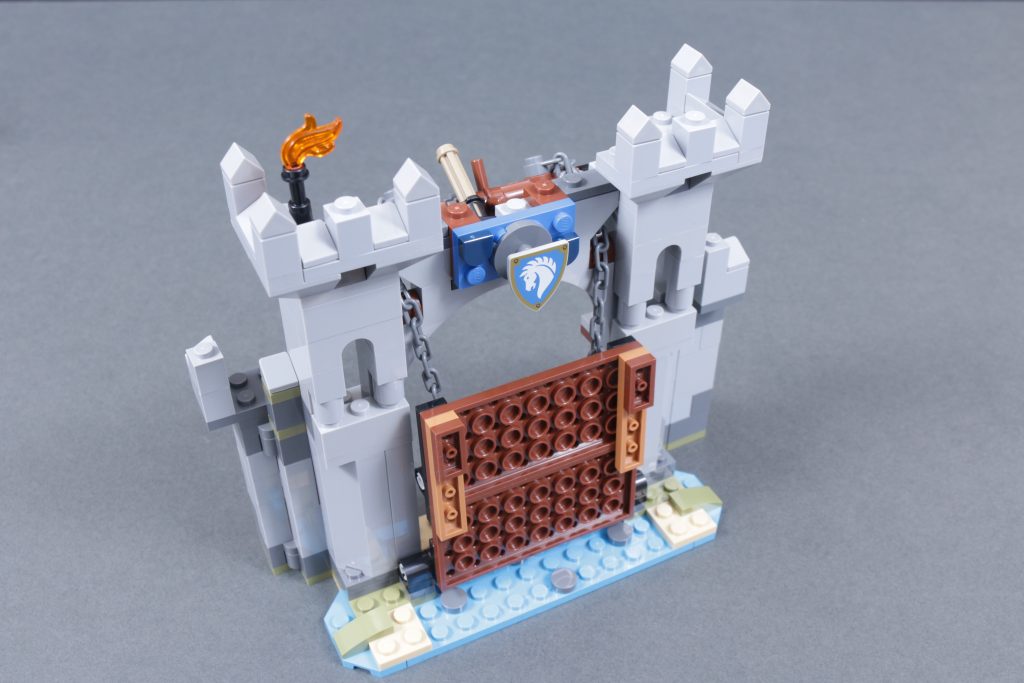 LEGO Creator 3 in 1 31168 Medieval Horse Knight Castle review 43 1024x683