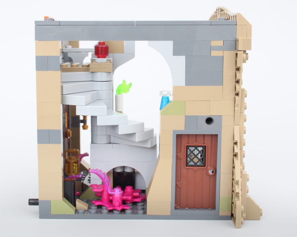 LEGO Ideas 21348 red dragons tale dungeons and dragons review 95 1024x819