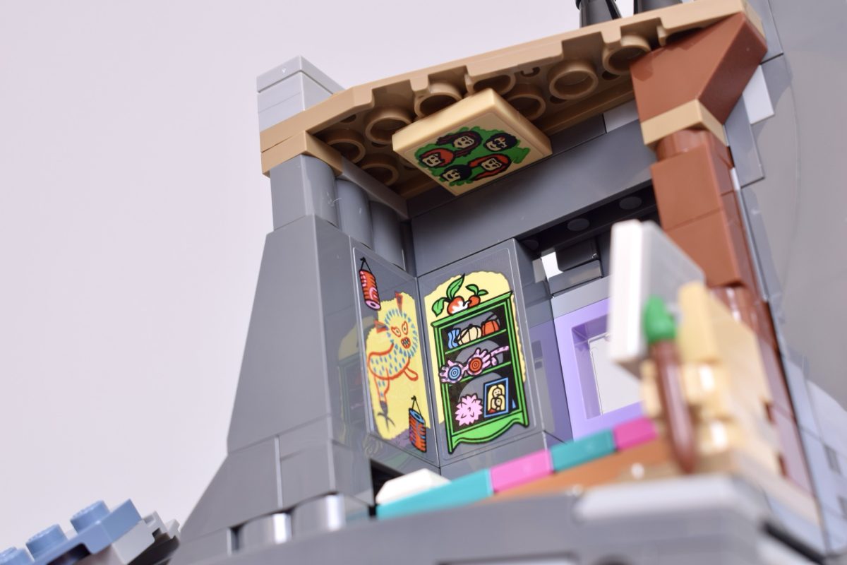 LEGO Harry Potter 76467 Luna Lovegoods House review 9 1200x800