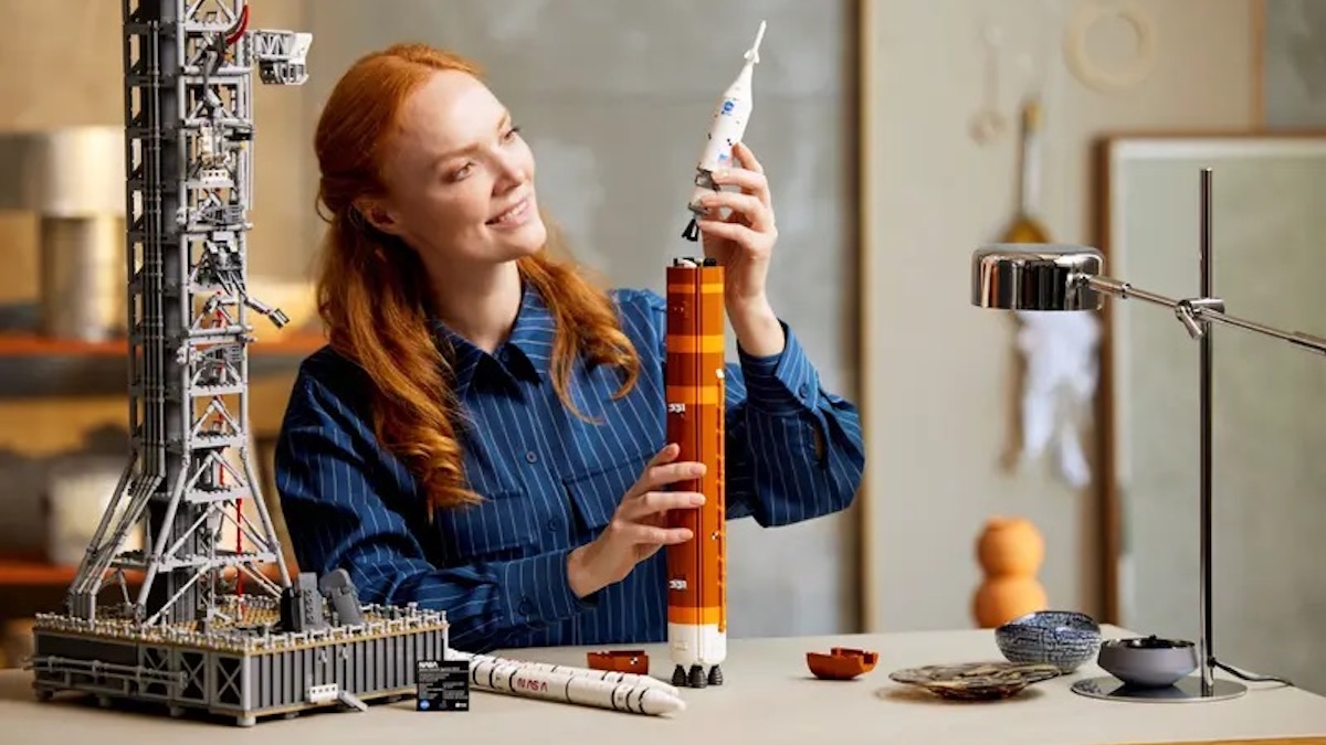 LEGO Icons Artemis Space Launch could have been even more 'painfully repetitive'