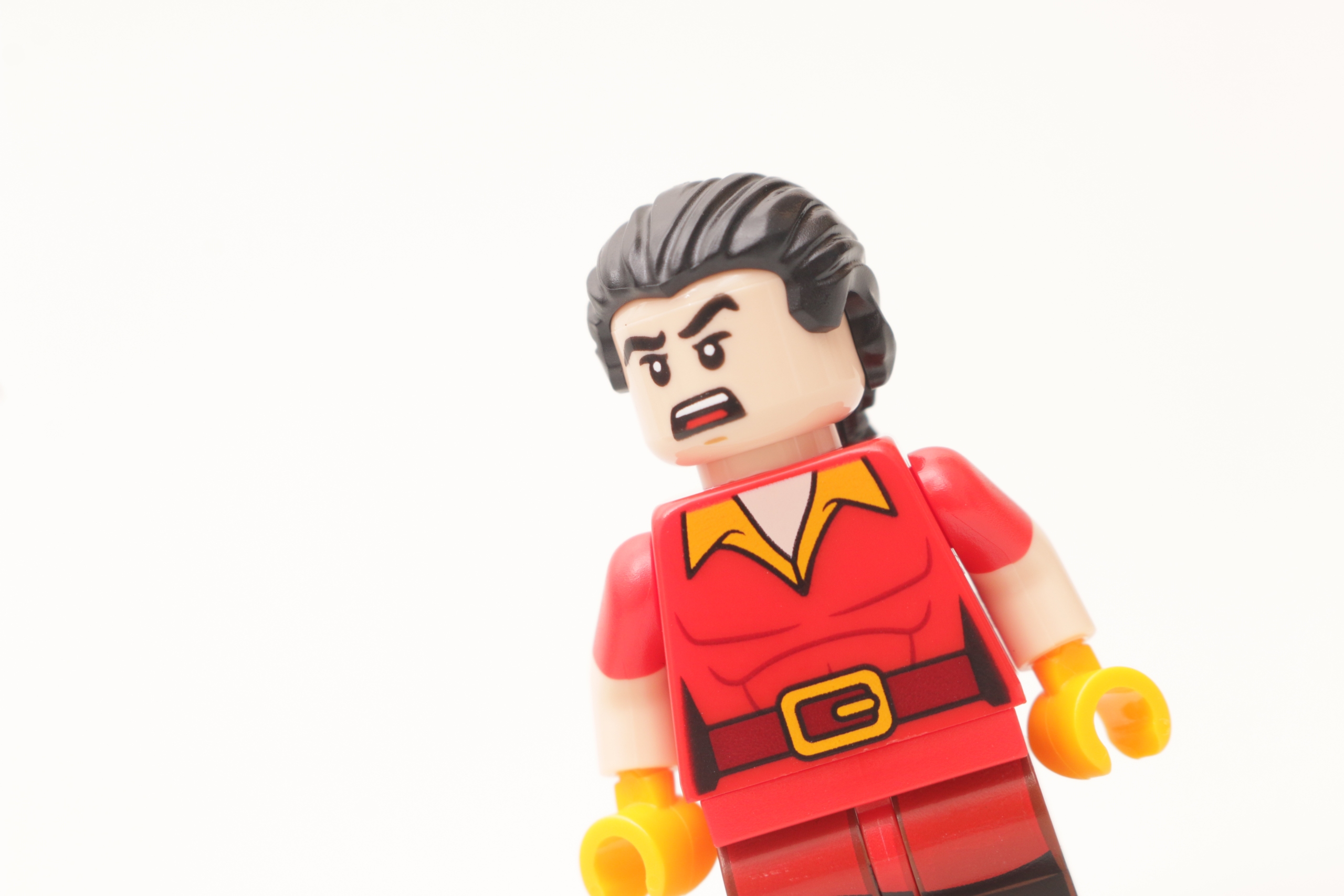 LEGO Disney 100 43227 Villain Icons review 34 scaled