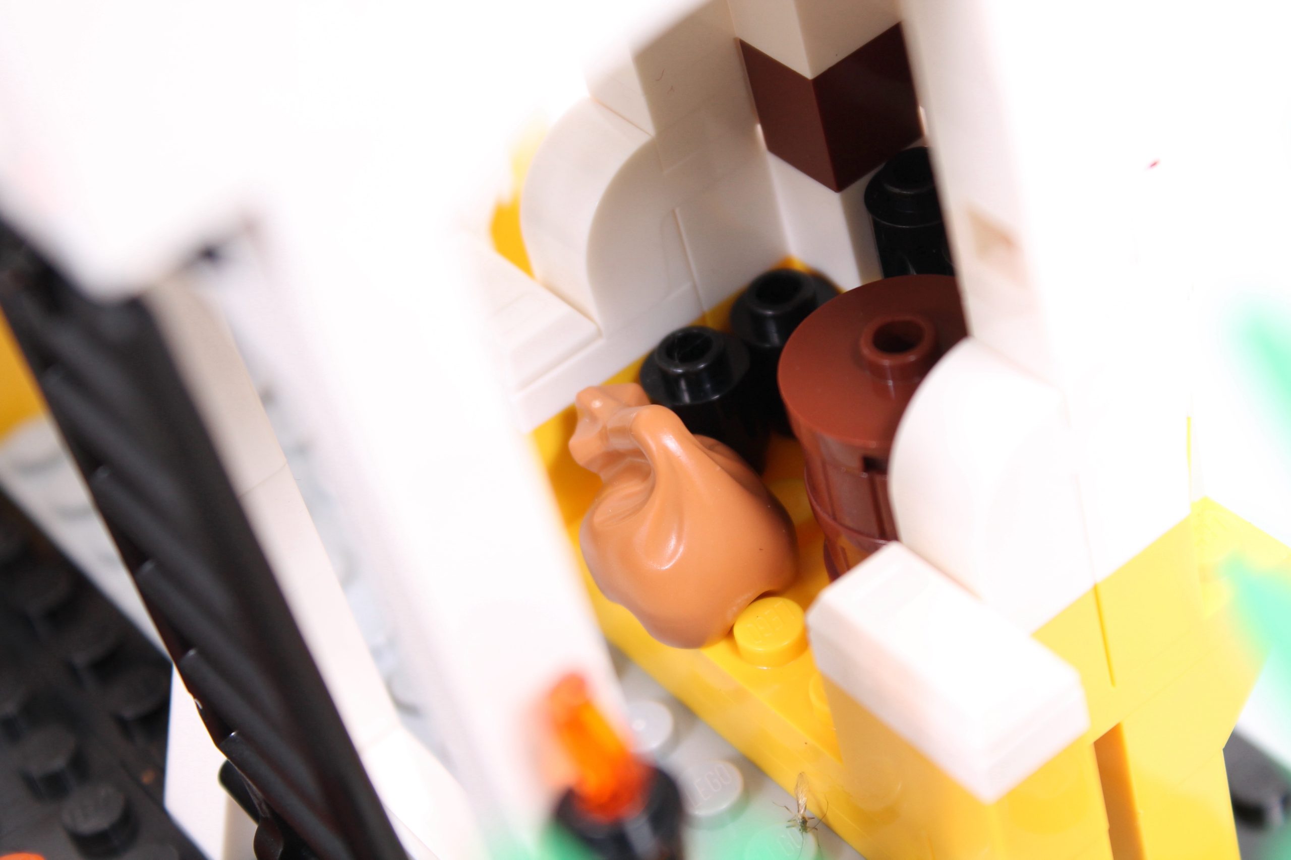 LEGO Icons 10320 Eldorado Fortress review 25 scaled