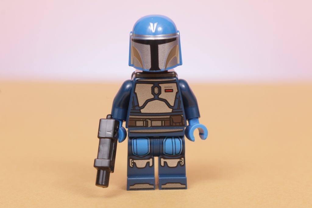 LEGO Star Wars Mandalorian Pilot magazine minifigure 75348 3 1024x683