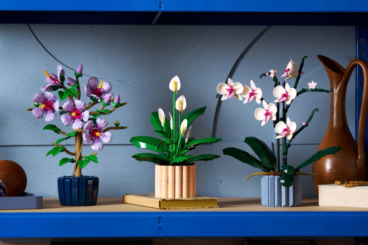 LEGO Botanicals 11504 Peace Lily 1 1200x800